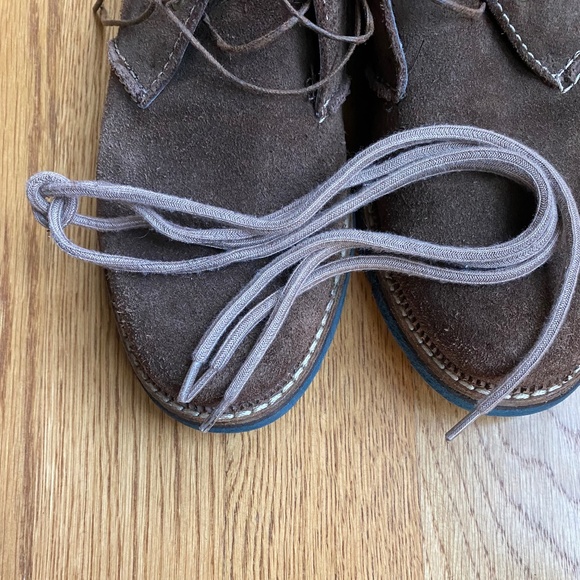 Clarks Frelan Hi boots brown suede 8.5 M